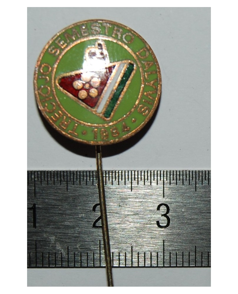 Ženkliukas "Trečiojo semestro dalyvis 1984", (zz079) Ženkliukas "Trečiojo semestro dalyvis 1984", (zz079)